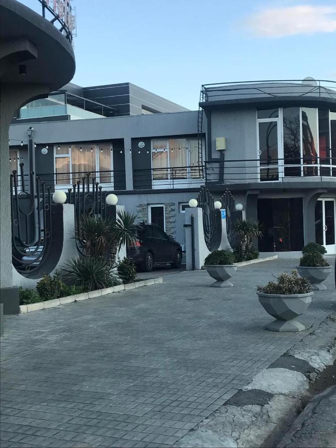 Hotel Era Tbiliszi Kültér fotó