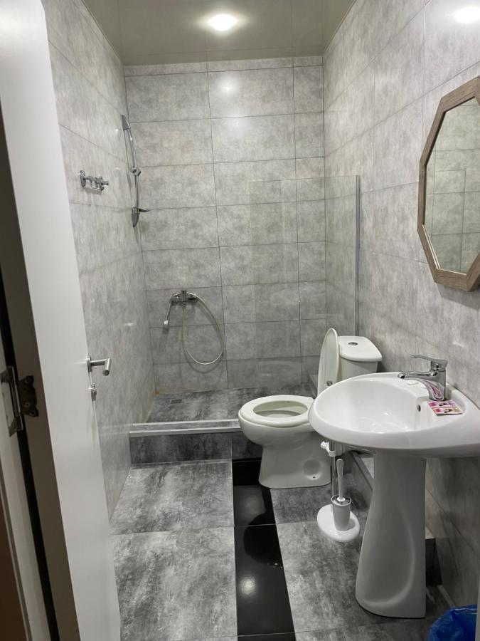 Hotel Era Tbiliszi Kültér fotó