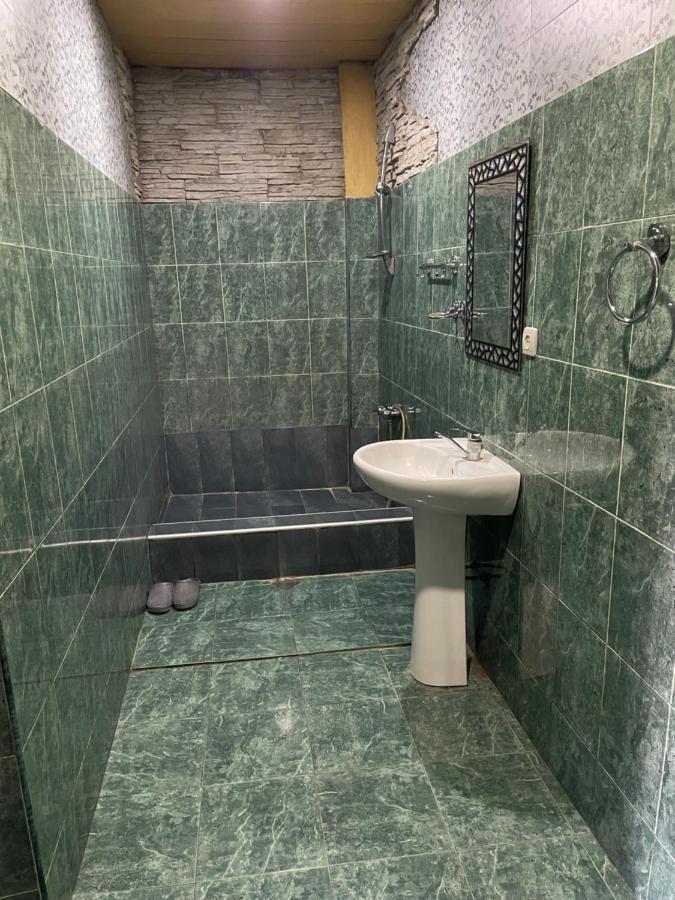 Hotel Era Tbiliszi Kültér fotó
